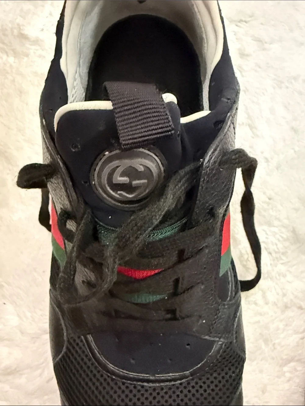 Gucci Black Men's Sneakers with Red & Green Stripe